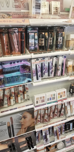 Hair Salon «Ulta Beauty», reviews and photos, 4036 Factoria Square Mall SE, Bellevue, WA 98006, USA