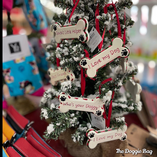 Pet Supply Store «The Doggie Bag A Pet Boutique», reviews and photos, 1745 E Edgewood Dr, Lakeland, FL 33803, USA