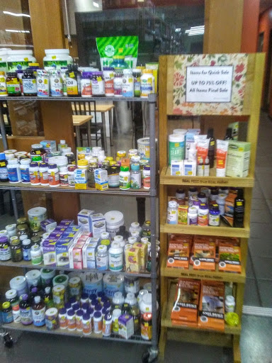 Natural Foods Store «Natural Grocers», reviews and photos, 13335 Shawnee Mission Pkwy, Shawnee, KS 66216, USA