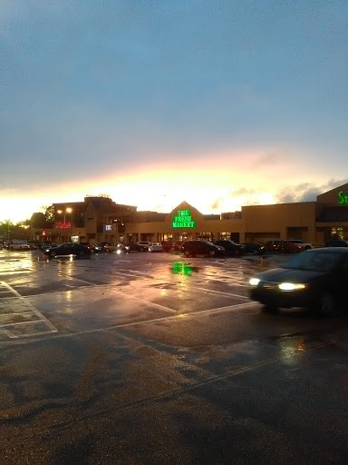 Grocery Store «The Fresh Market», reviews and photos, 835 S White Station Rd, Memphis, TN 38117, USA