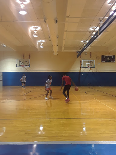 Recreation Center «Lee Park Recreation Center», reviews and photos, 3000 Pamela Dr, Irving, TX 75062, USA