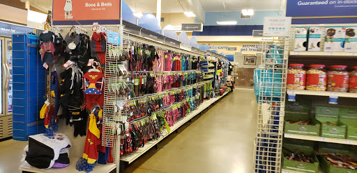 Pet Supply Store «PetSmart», reviews and photos, 8204 Leesburg Pike, Vienna, VA 22182, USA