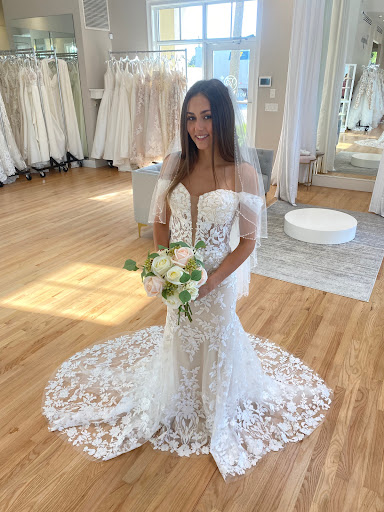 Bridal Shop «Molle Bridals», reviews and photos, 11701 Lake Victoria Gardens Ave #1109, Palm Beach Gardens, FL 33410, USA