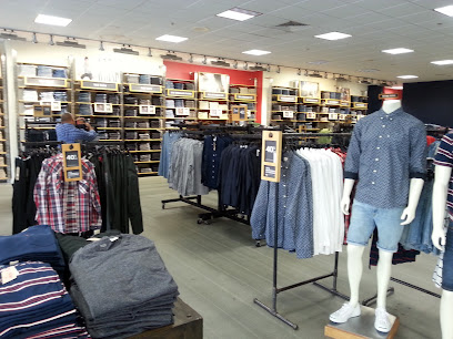 Levi's Outlet Store - 845 Premium Outlets Blvd, Hagerstown, Maryland, US -  Zaubee