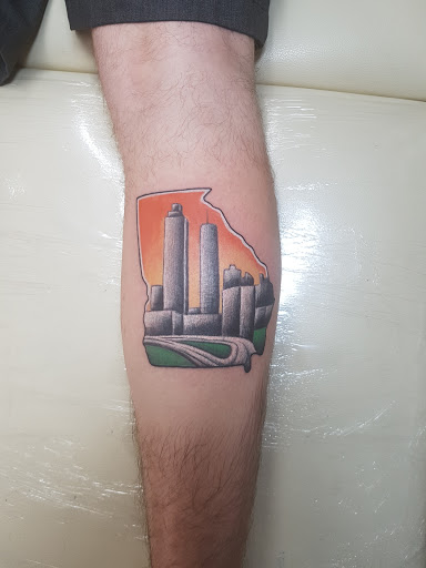 Tattoo Shop «Vivid Ink», reviews and photos, 2375 N Cedar St # C, Holt, MI 48842, USA