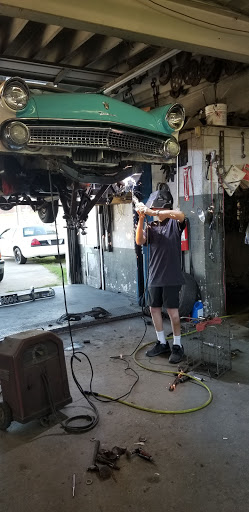 Auto Repair Shop «Warren Auto Repair», reviews and photos, 1553 Azalea Garden Rd, Norfolk, VA 23502, USA