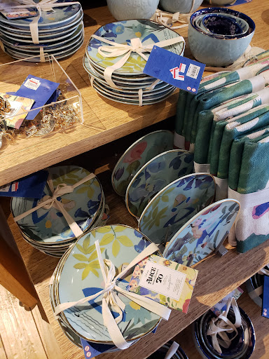 Toy Store «Disney Store», reviews and photos, 127 Outlet Square, Hershey, PA 17033, USA