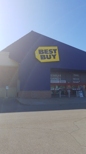 Electronics Store «Best Buy», reviews and photos, 19555 W Bluemound Rd, Brookfield, WI 53045, USA