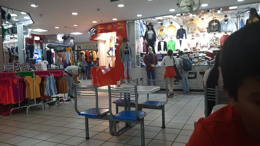 Tiendas de ropa barata en Bogota