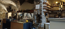 Atmosphère du Restaurant français Restaurant La Mangeoire à Millau - n°3
