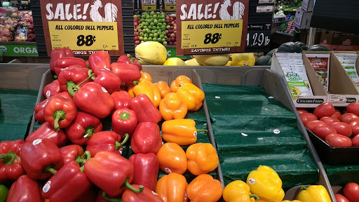 Natural Foods Store «Fresh Thyme Farmers Market- Fishers», reviews and photos, 11481 E 116th St, Fishers, IN 46037, USA