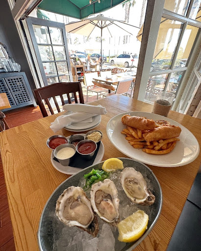 Pierside Kitchen & Bar image