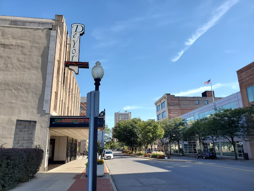 Performing Arts Theater «DeYor Performing Arts Center», reviews and photos, 260 W Federal St, Youngstown, OH 44503, USA
