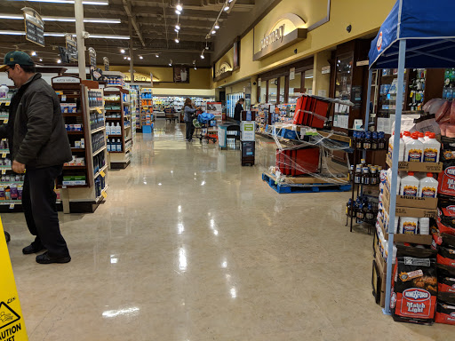 Grocery Store «Safeway», reviews and photos, 1187 S Main St, Manteca, CA 95337, USA