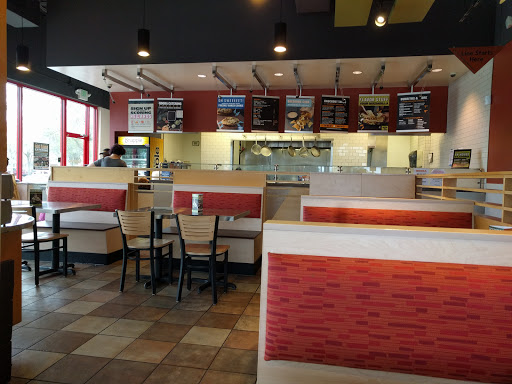 Mexican Restaurant «QDOBA Mexican Eats», reviews and photos, 1013 W Brandon Blvd, Brandon, FL 33511, USA