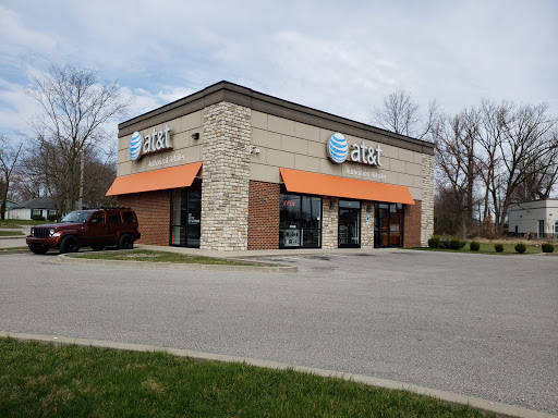 Cell Phone Store «AT&T Authorized Retailer - Jeffersonville», reviews and photos, 3111 E 10th St, Jeffersonville, IN 47130, USA