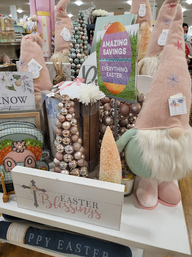 Department Store «HomeGoods», reviews and photos, 1644 Merrick Rd, Merrick, NY 11566, USA