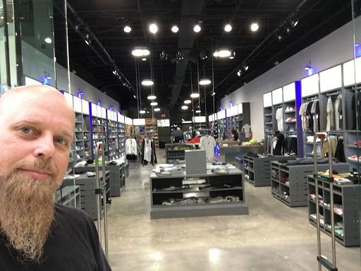 Shoe Store «Shiekh Shoes», reviews and photos, 2018 Galleria at Tyler, Riverside, CA 92503, USA