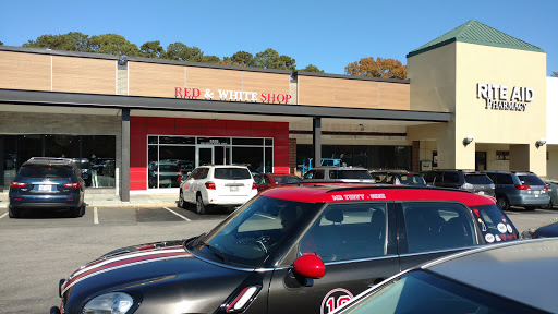 Sportswear Store «Red and White Shop», reviews and photos, 3526 Wade Ave, Raleigh, NC 27607, USA