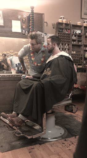 Barber Shop «Old Familiar Barber Shop, LLC», reviews and photos, 116 Parsons Ave, Columbus, OH 43205, USA