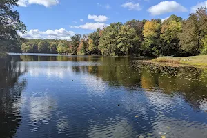 Hawthorn Park- Vigo County Parks and Recreation Department image