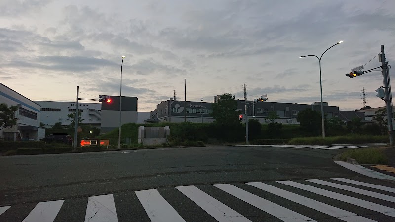 日本包装システム（株） ハイテクパーク工場
