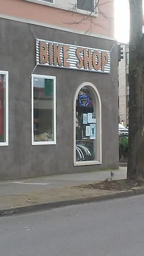 Bicycle Store «Block Bikes PDX», reviews and photos, 7238 N Burlington Ave, Portland, OR 97203, USA