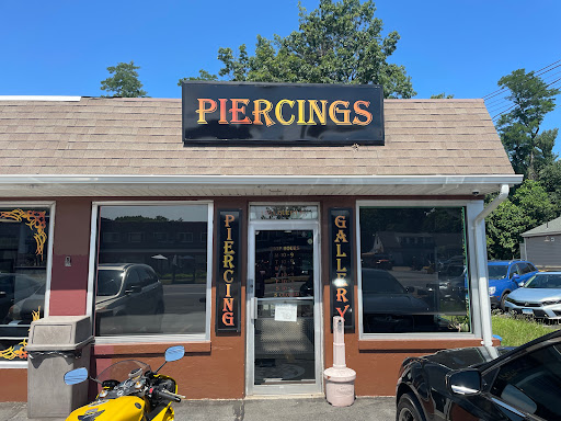 Tattoo Shop «A Wild Side Tattooing», reviews and photos, 1232 Queen St, Southington, CT 06489, USA