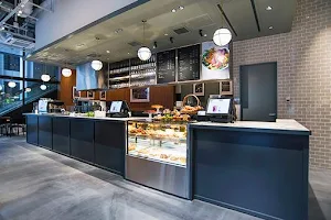 DEAN & DELUCA CAFE 広小路本町 image