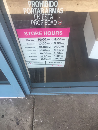 Cell Phone Store «T-Mobile», reviews and photos, 1200 Macdonald Ave, Richmond, CA 94801, USA