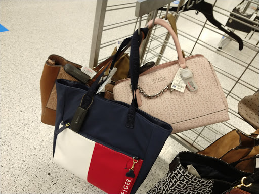 Clothing Store «Ross Dress for Less», reviews and photos, 5800 Baltimore National Pike, Catonsville, MD 21228, USA