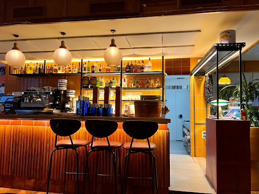 Rauxa - Restaurant Bodega Contemporània en Sabadell