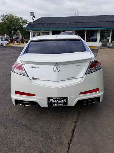 Used Car Dealer «Frontier Motor Cars Inc», reviews and photos, 5150 S 27th St, Milwaukee, WI 53221, USA