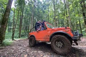 Jeep Wisata Serang image