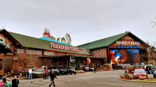 Sporting Goods Store «Bass Pro Shops», reviews and photos, 1935 S Campbell Ave, Springfield, MO 65807, USA