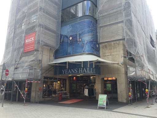 Yeans Halle Stuttgart