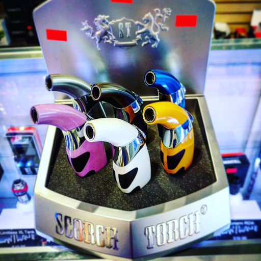 Vaporizer Store «Vape City Smoke Shop», reviews and photos, 406 Washington St, Holliston, MA 01746, USA