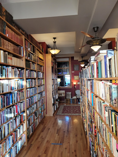 Book Store «Voyageur Book Shop», reviews and photos, 2212 S Kinnickinnic Ave, Milwaukee, WI 53207, USA