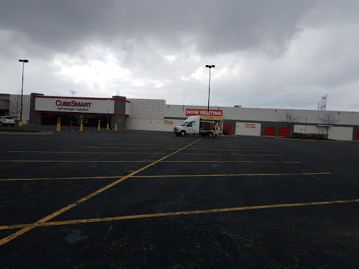 Self-Storage Facility «CubeSmart Self Storage», reviews and photos, 305 S Larkin Ave, Joliet, IL 60436, USA