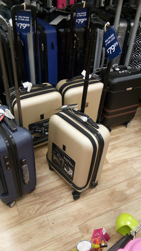 Department Store «Marshalls & HomeGoods», reviews and photos, 200 Petersville Rd, New Rochelle, NY 10801, USA