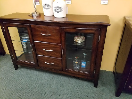 Furniture Store «Raymour & Flanigan Furniture and Mattress Store», reviews and photos, 1314 US-22, Phillipsburg, NJ 08865, USA