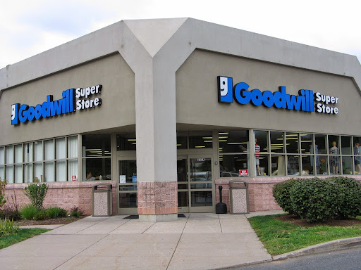 Goodwill Manchester Store & Donation Station, 232 Tolland Turnpike, Manchester, CT 06042, Thrift Store