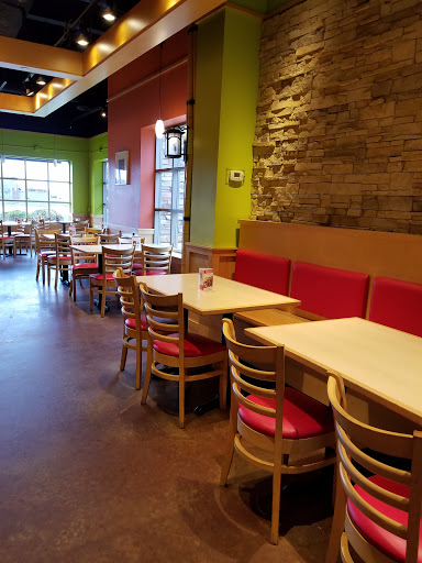 Cell Phone Store «T-Mobile», reviews and photos, 3235 Vicksburg Ln N c, Plymouth, MN 55447, USA