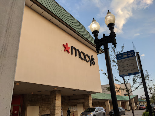 Shopping Mall «Westfield Old Orchard», reviews and photos, 4905 Old Orchard Shopping Center, Skokie, IL 60077, USA