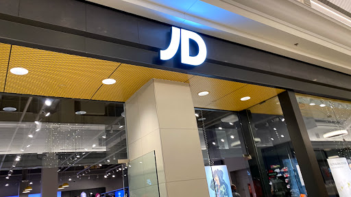 Shopping Mall «Cape Cod Mall», reviews and photos, 769 Iyannough Rd, Hyannis, MA 02601, USA