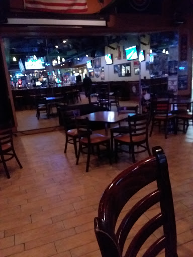 Bowling Alley «Crest Hill Lanes & Keglers Sportsbar and Grill», reviews and photos, 905 Theodore St, Crest Hill, IL 60403, USA