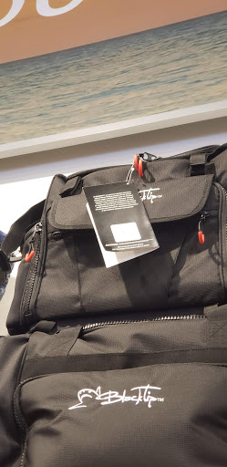 Outlet Mall «Shoreline Village Mall», reviews and photos, 886 Harbor Blvd, Destin, FL 32541, USA