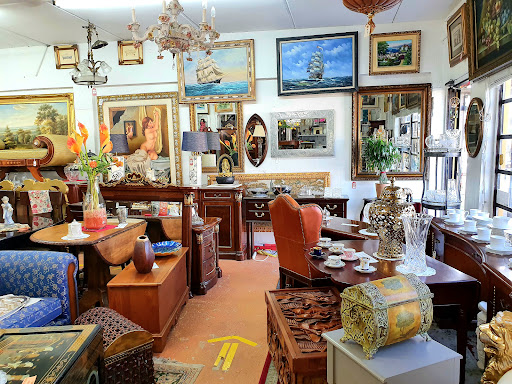 Thrift Store «Waldans Antiques Buy & Sell», reviews and photos, 4209 SW 75th Ave, Miami, FL 33155, USA