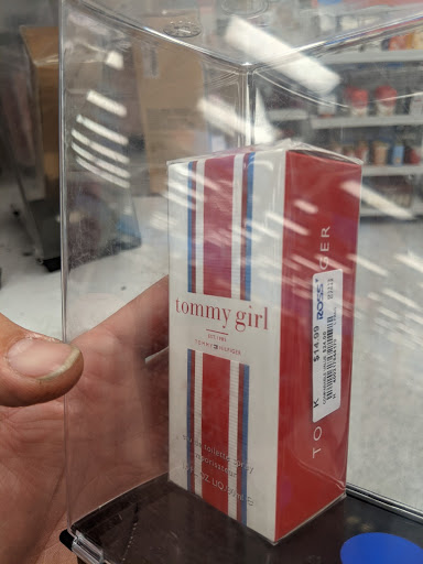 Clothing Store «Ross Dress for Less», reviews and photos, 17084 Slover Ave, Fontana, CA 92337, USA