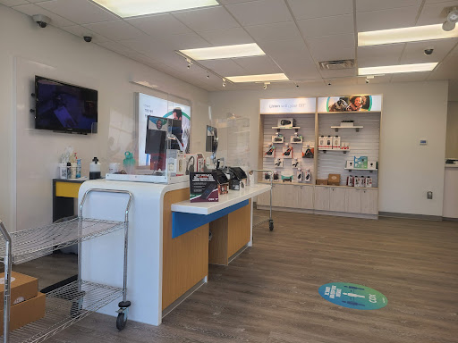 Cable Company «Cox Solutions Store», reviews and photos, 11044 Lee Hwy #10, Fairfax, VA 22030, USA
